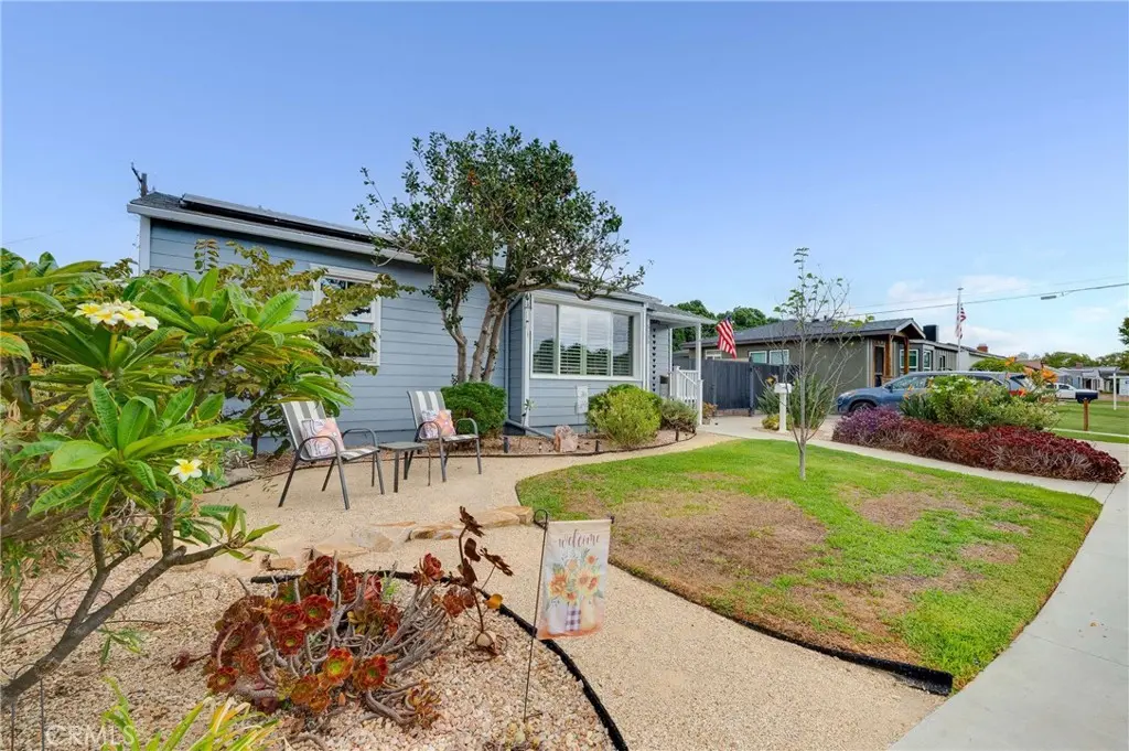 Single Family Residence for sale at 5135 E Harco, Long Beach, CA featuring 3 beds and 2 baths