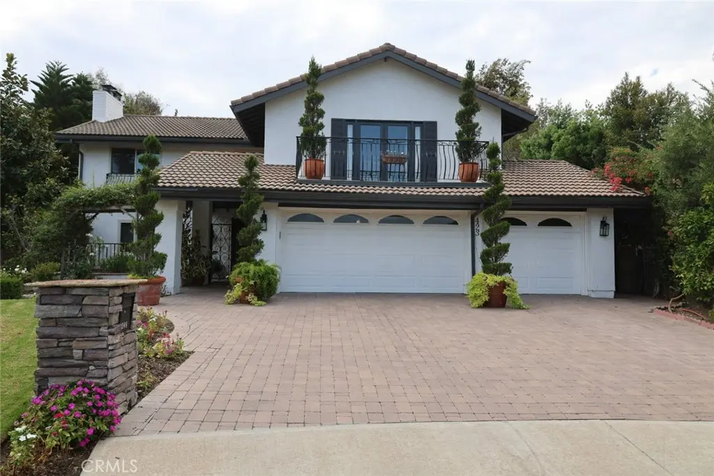 Single Family Residence for rent at 423 S Westridge, Anaheim, CA featuring 5 beds and 3 baths