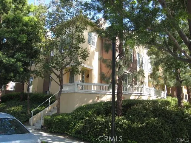 Condominium for rent at 1416 Timberwood, Irvine, CA featuring 3 beds and 3 baths