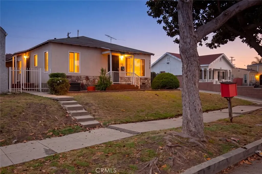 Triplex for sale at 1530 W 81st Street, Los Angeles, CA