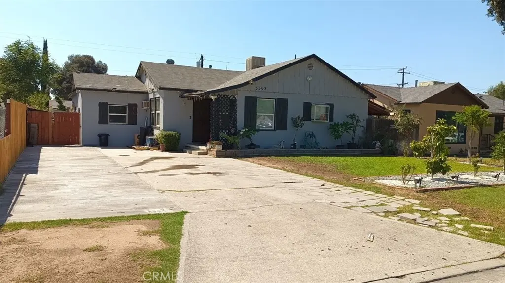 Single Family Residence for sale at 3568 VERDE Street, Riverside, CA featuring 4 beds and 2 baths