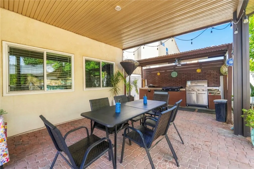 25214 Corte Oranada, Murrieta, CA — listing photo 1
