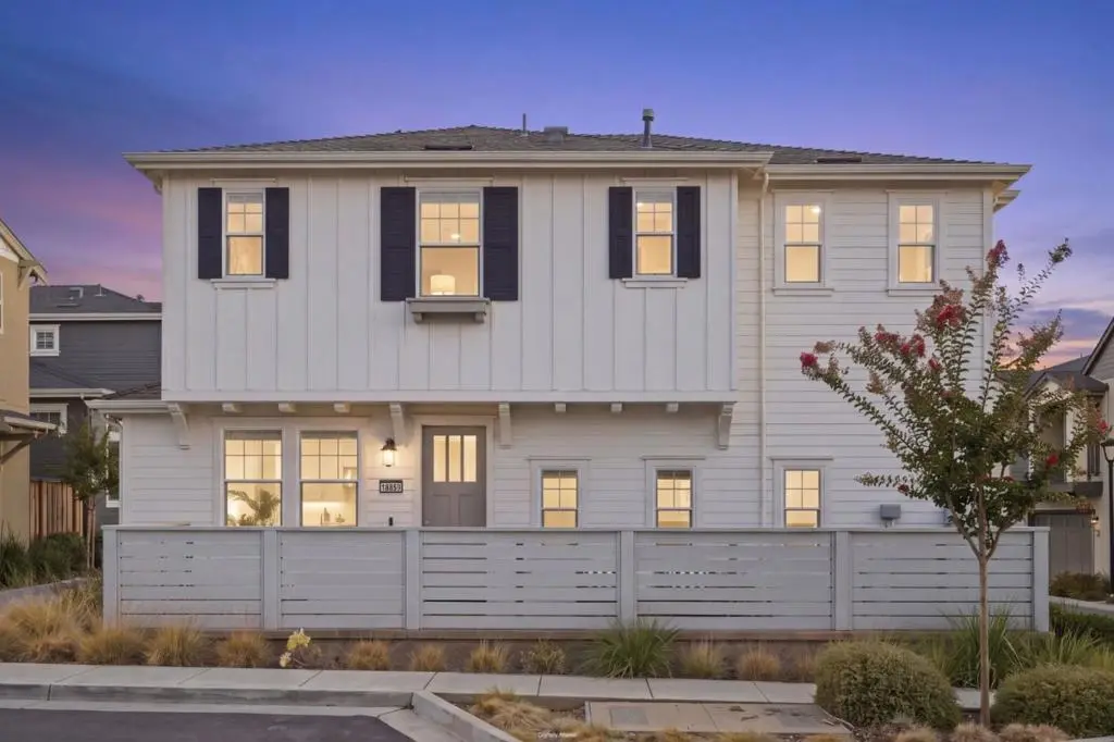 Single Family Residence for sale at 18859 Montalvo Oaks Circle, Monte Sereno, CA featuring 3 beds and 3 baths