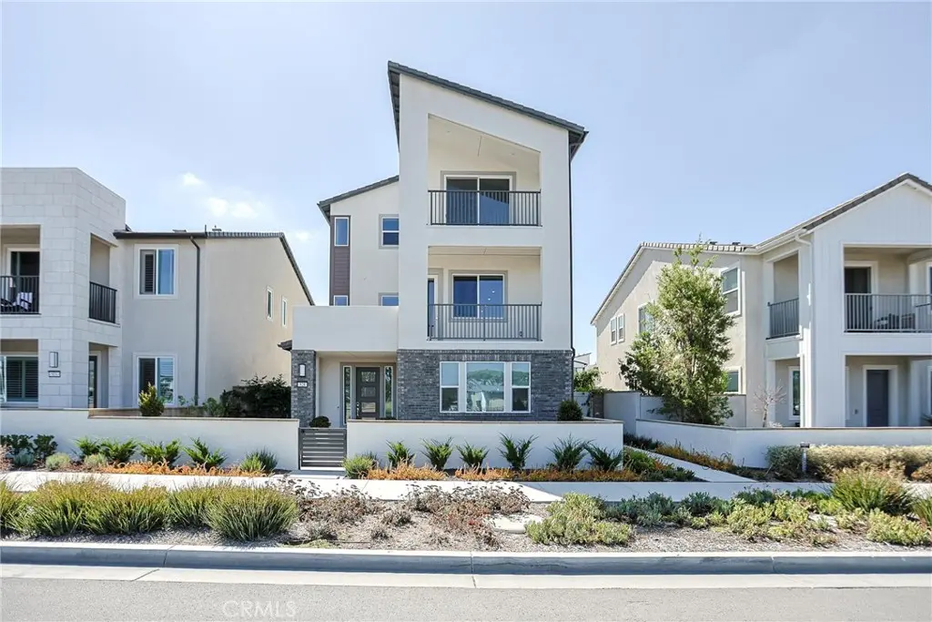528 Gadwall, Irvine, CA — listing photo 1