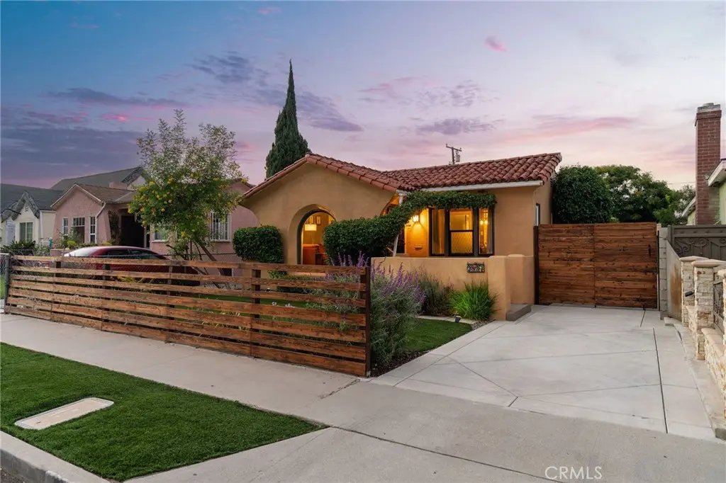2837 Kansas, South Gate, CA — listing photo 1
