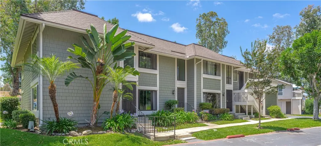 Townhouse for sale at 24575 Copper Cliff Court, Lake Forest, CA featuring 2 beds and 2 baths