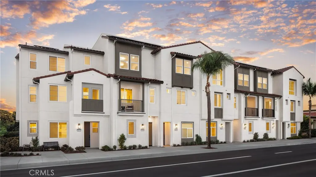 Townhouse for sale at 685 S Brea Boulevard 306, Brea, CA featuring 2 beds and 3 baths