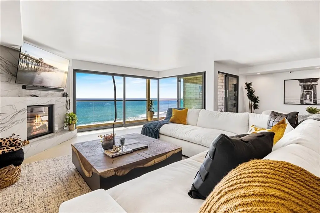 410 Corto Lane I, San Clemente, CA — listing photo 1