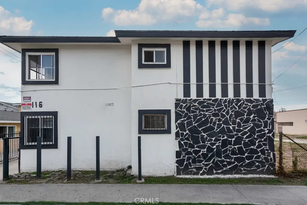 116 E Alondra, Compton, CA — listing photo 1