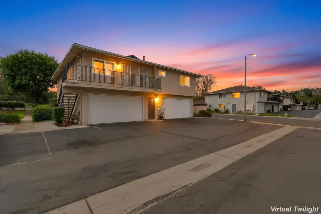 12152 Lemon Crest Drive 4, Lakeside, CA — listing photo 1