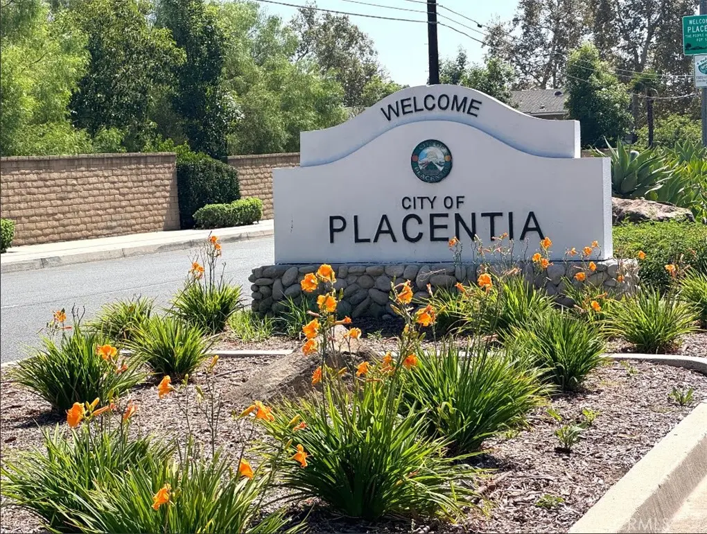2436 Chinook, Placentia, CA — listing photo 1