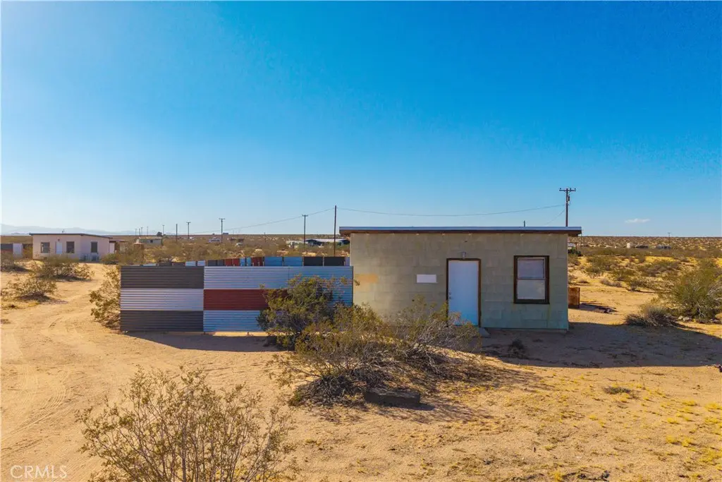 65255 Pluto Street, Joshua Tree, CA — listing photo 1