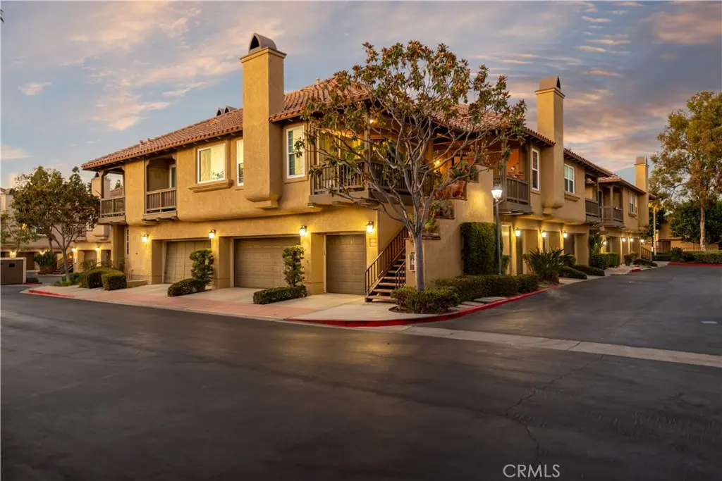13328 Savanna, Tustin, CA — listing photo 1