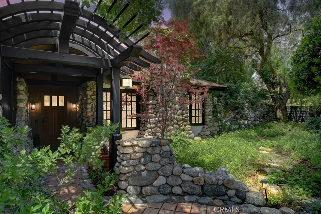 2293 Bonnie Brae, Claremont, CA — listing photo 1
