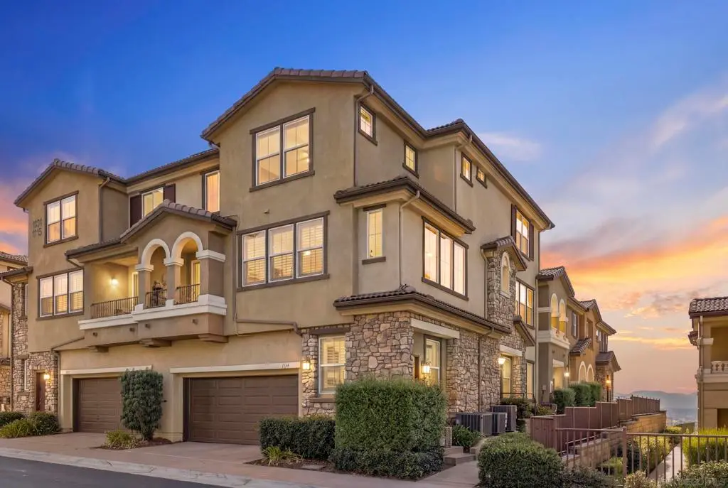Condominium for sale at 1112 Calabria St, Santee, CA featuring 3 beds and 4 baths