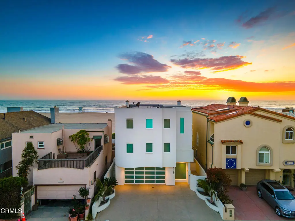 Single Family Residence for sale at 4015 Ocean Drive, Oxnard, CA featuring 4 beds and 5 baths