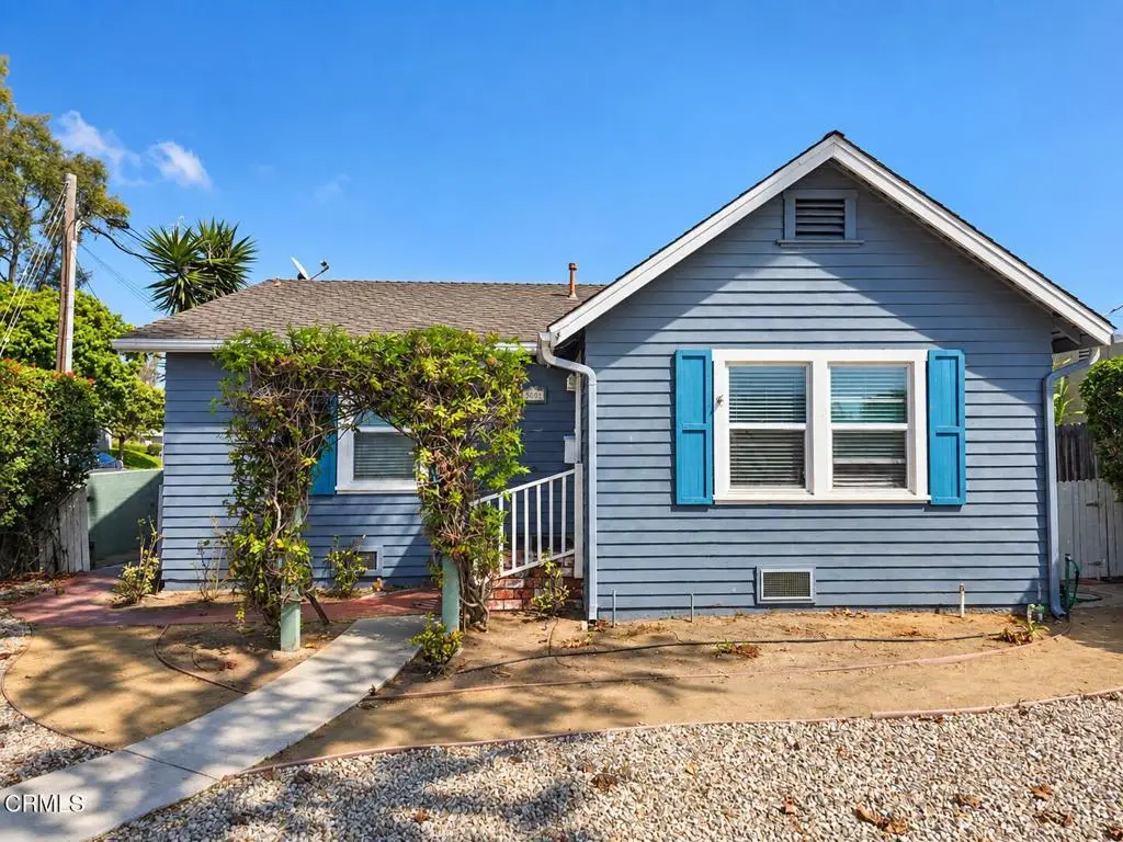 Duplex for sale at 360 N Ventura Road, Port Hueneme, CA featuring 3 beds and 2 baths