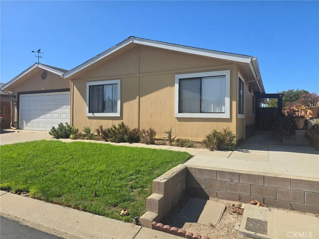 Single Family Residence for sale at 3435 Greenacre, Santa Maria, CA featuring 3 beds and 2 baths