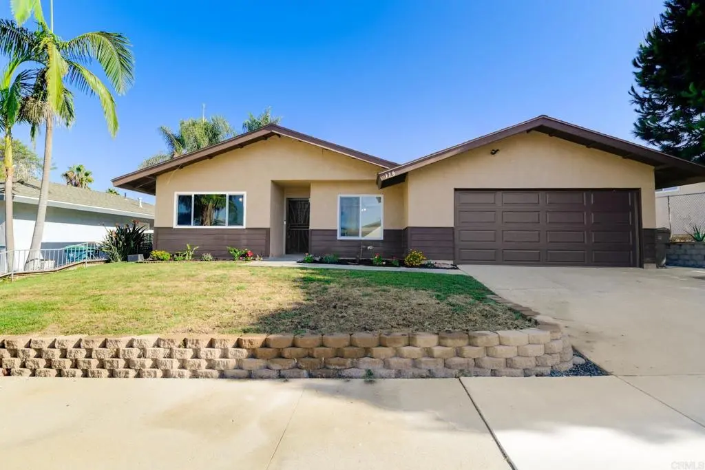 178 Harrison Street, Oceanside, CA — listing photo 1