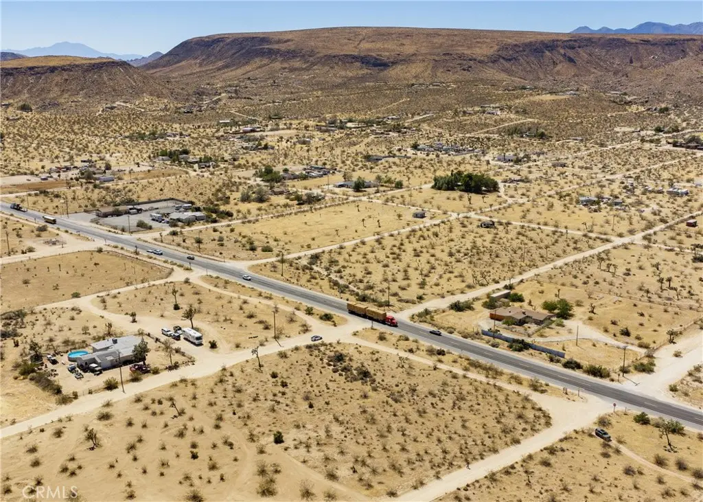 141 Old Woman Springs Road, Yucca Valley, CA — listing photo 1
