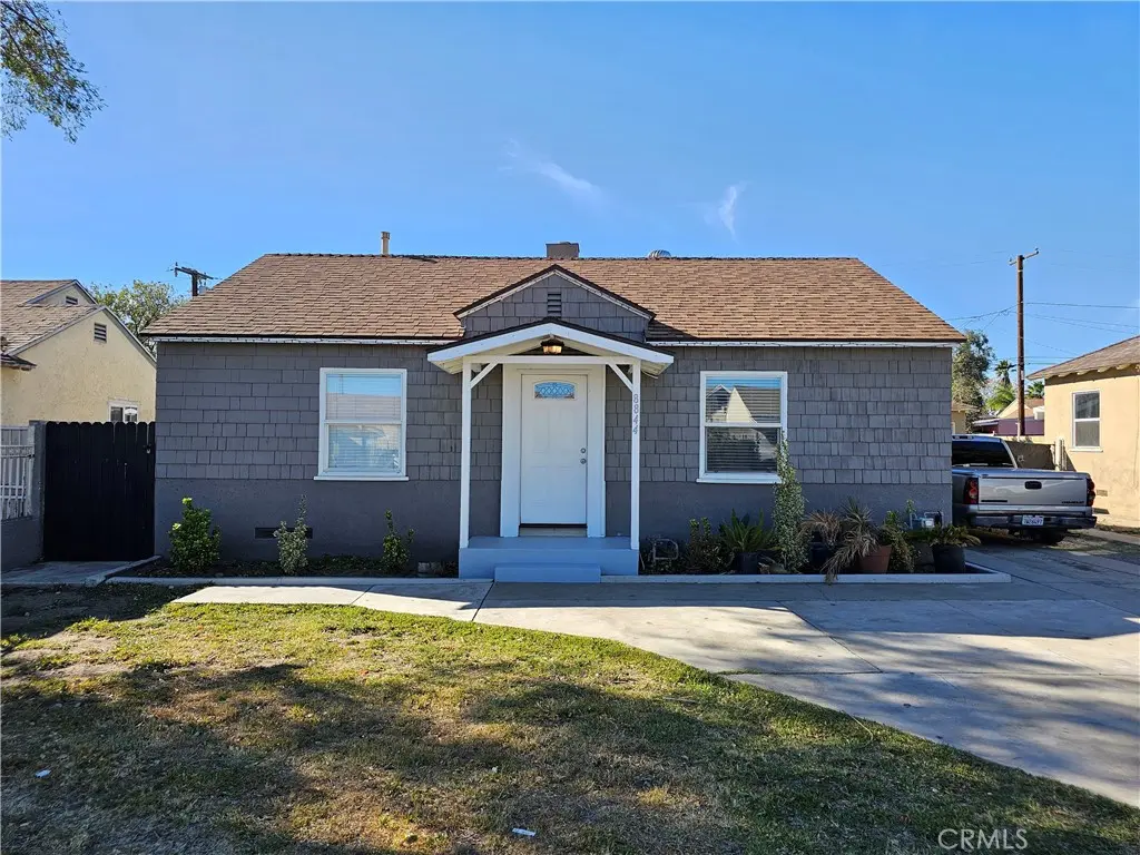8844 Emerald Avenue, Fontana, CA — listing photo 1