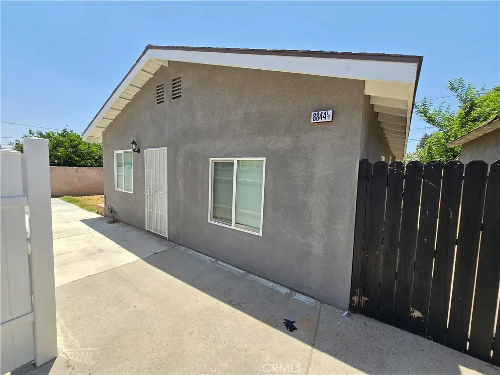 8844 Emerald (Rear Unit) Avenue, Fontana, CA — listing photo 1