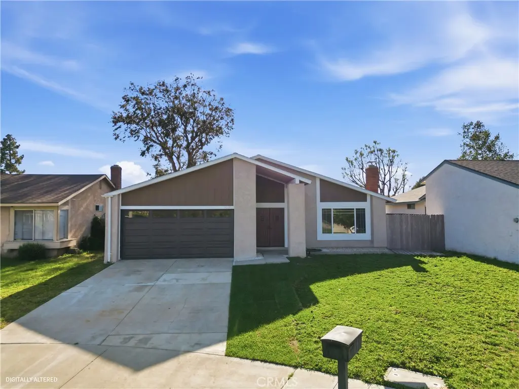 7035 Batavia Way, Riverside, CA — listing photo 1
