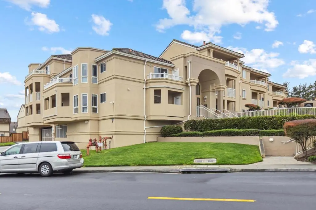 3721 Carter Drive 2109, South San Francisco, CA — listing photo 1