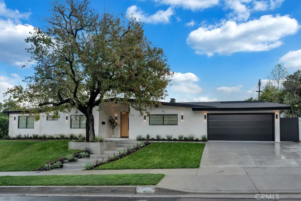 5330 Dubois Avenue, Woodland Hills, CA — listing photo 1