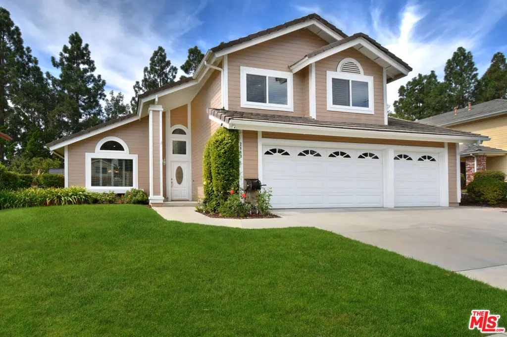 2649 Rikkard Drive, Thousand Oaks, CA — listing photo 1