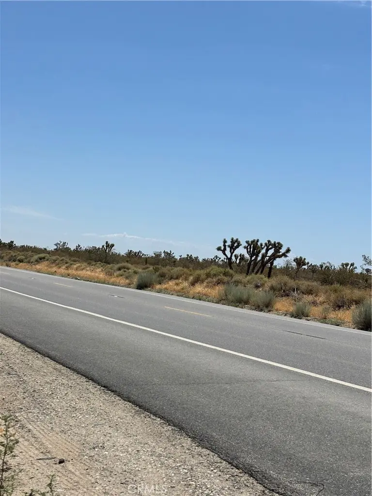 0 235, Black Butte, CA — listing photo 1