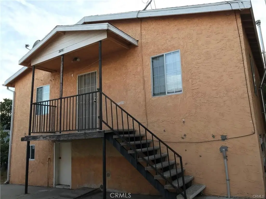 Triplex for rent at 529 N St Louis Street 1/2, Los Angeles, CA featuring 3 beds and 1 bath