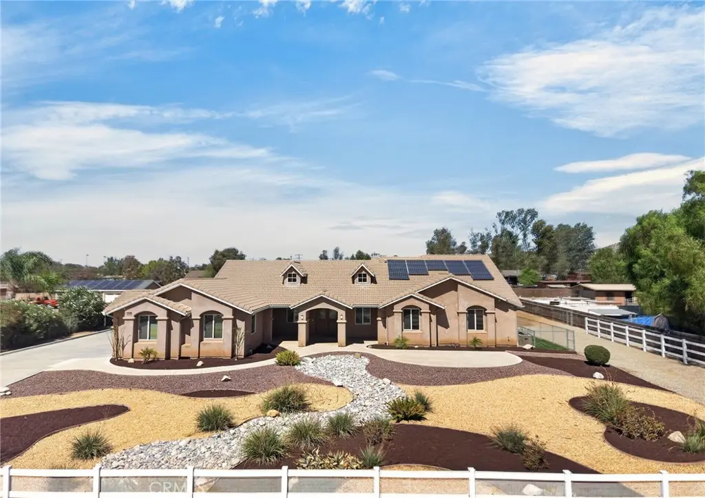29320 Calle De Caballos, Menifee, CA — listing photo 1