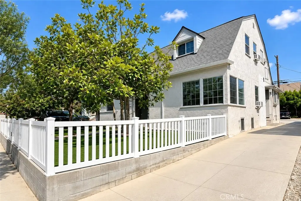 4034 Brighton Ave, Los Angeles, CA — listing photo 1