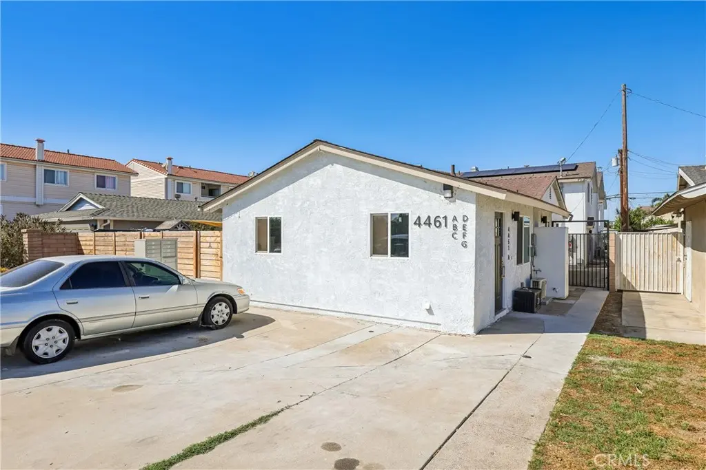 4461 Farquhar Avenue A, Los Alamitos, CA — listing photo 1