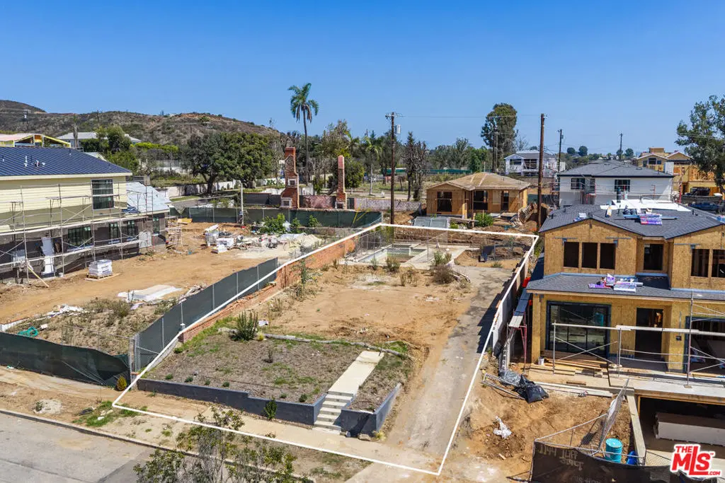 1150 Iliff Street, Pacific Palisades, CA — listing photo 1