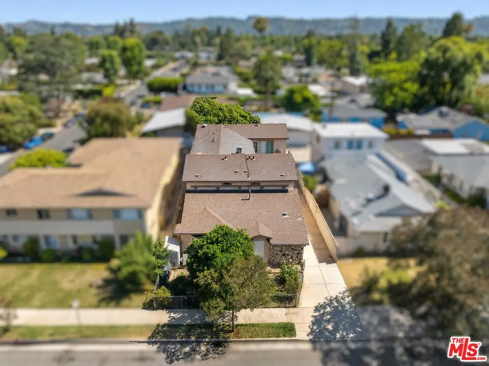 13444 Burbank Boulevard, Sherman Oaks, CA — listing photo 1