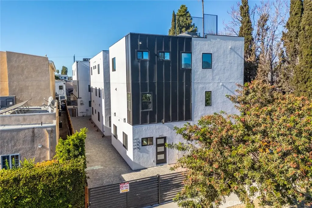 6421 Troost, North Hollywood, CA — listing photo 1