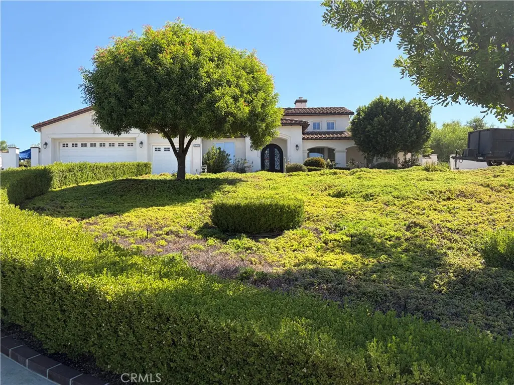 18268 Hollowtree Lane, Riverside, CA — listing photo 1