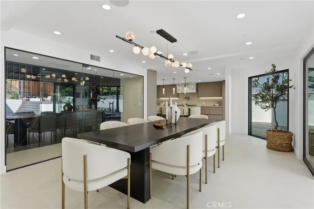2638 Zorada Drive, Hollywood Hills, CA — listing photo 1