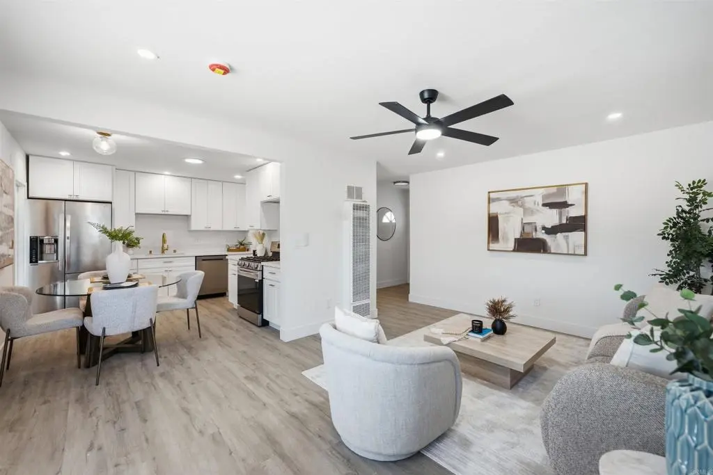 7892 Hunthaven Road, San Diego, CA — listing photo 1