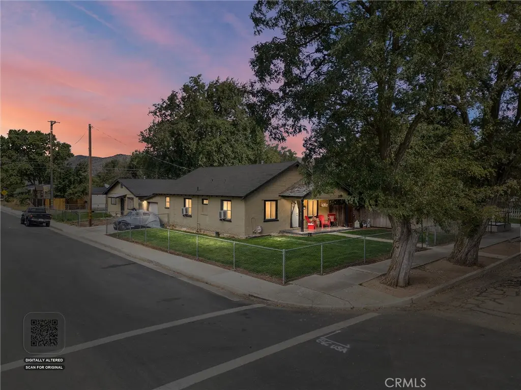 Duplex for sale at 229 W D, Tehachapi, CA