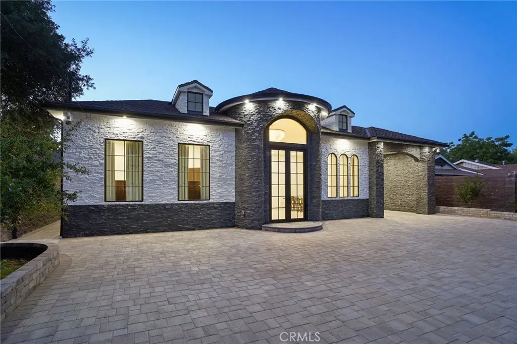 17363 Chase Street, Northridge, CA — listing photo 1