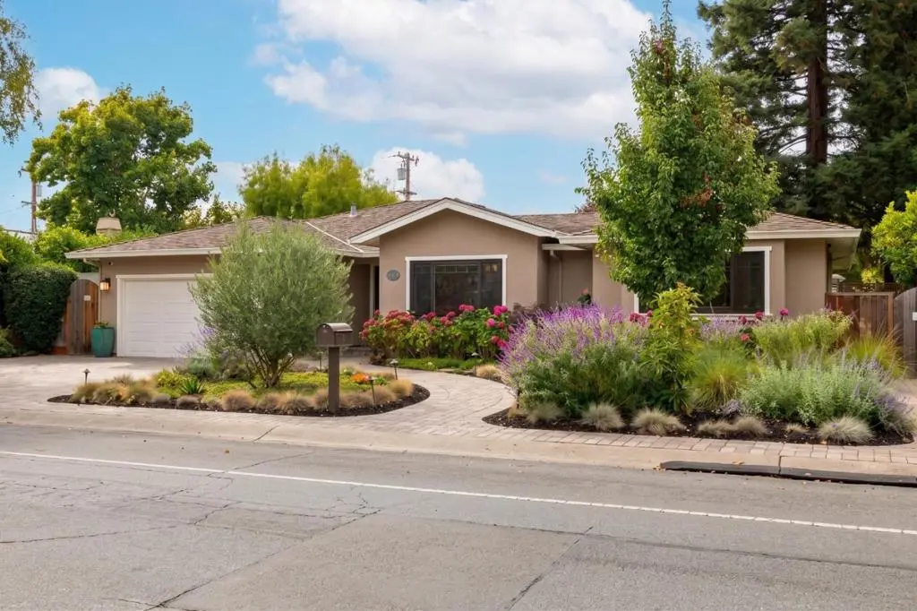 1450 Oak Avenue, Los Altos, CA — listing photo 1