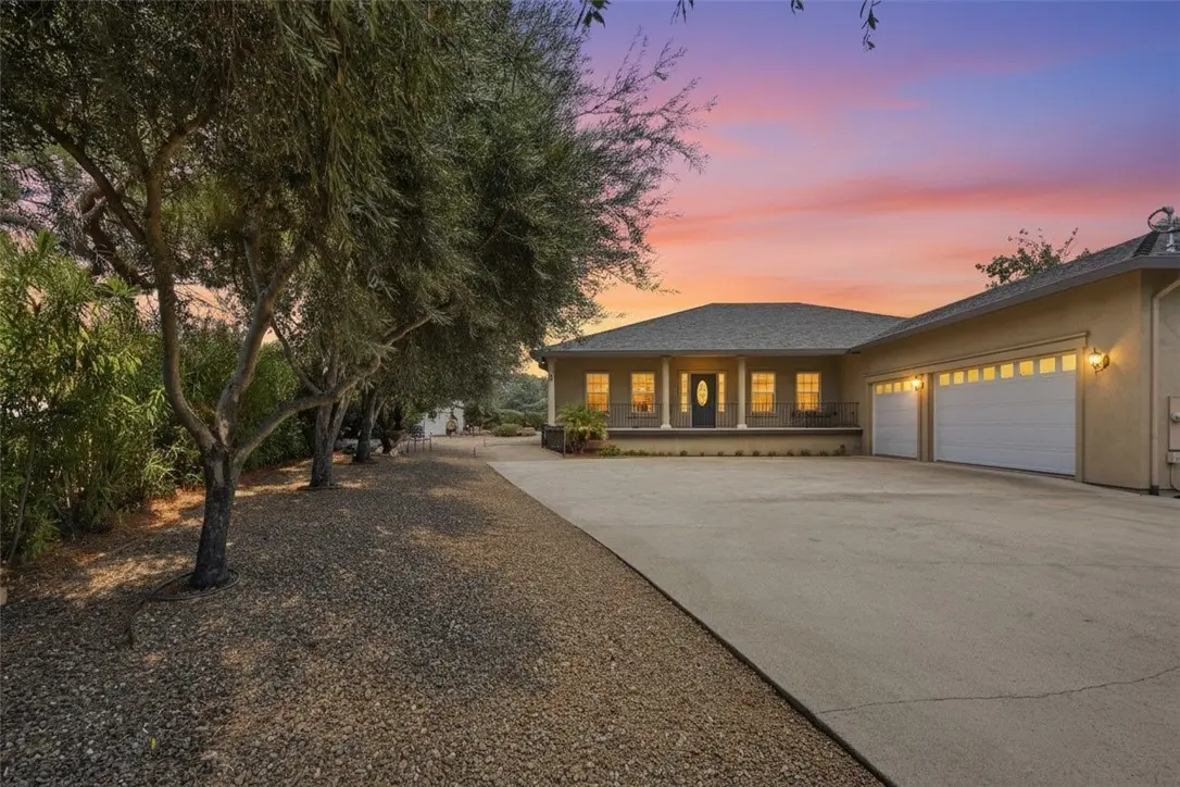 19512 Stonegate Road, Hidden Valley Lake, CA — listing photo 1