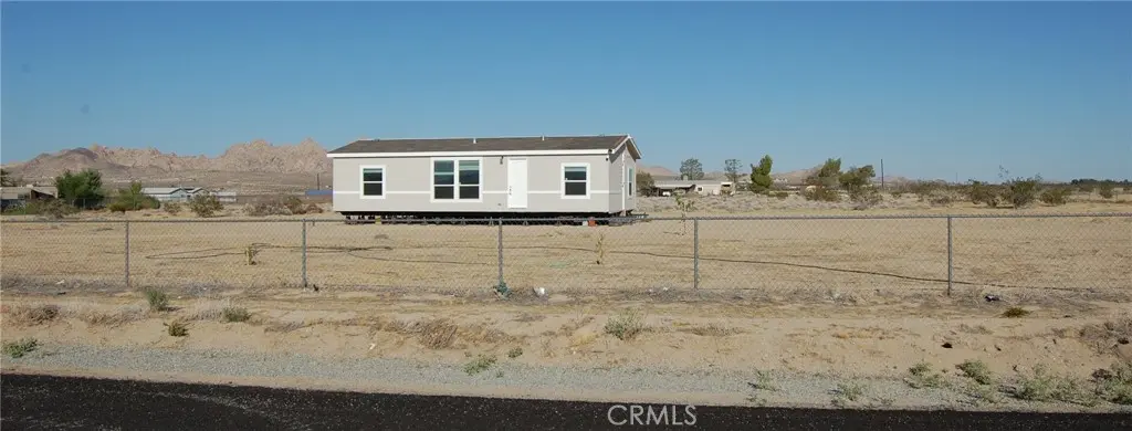 11125 Medanos, Lucerne Valley, CA — listing photo 1