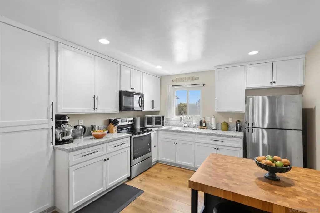 Condominium for sale at 1311 Partridge Ave, El Cajon, CA featuring 3 beds and 3 baths