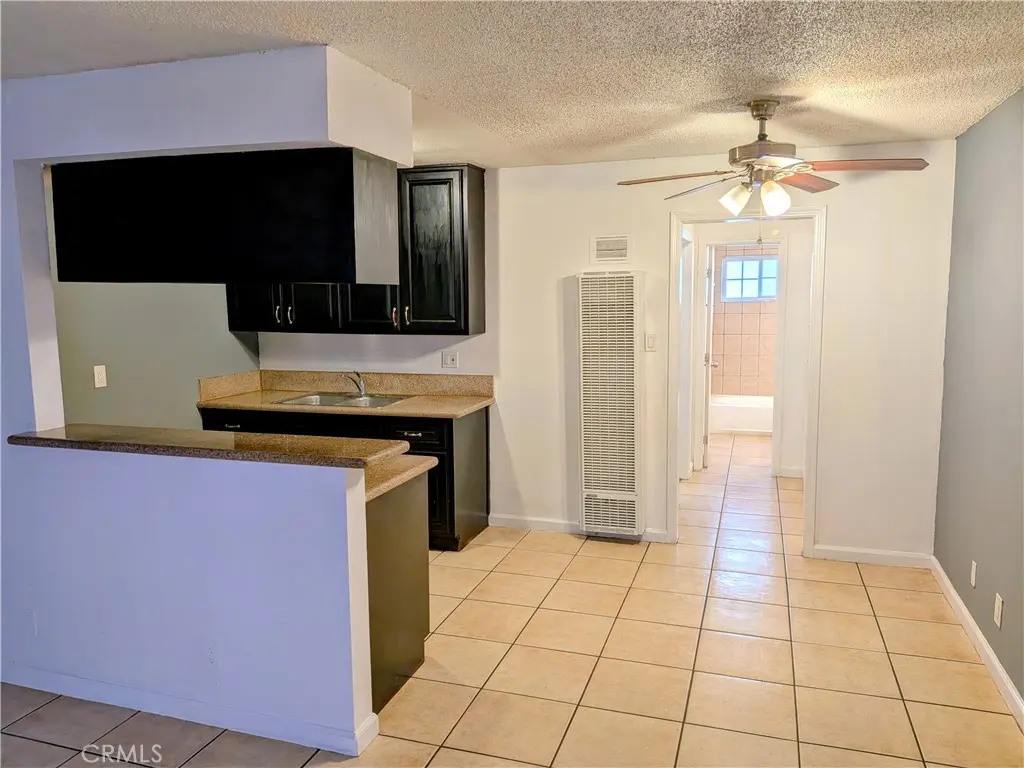 1708 Pine Avenue 1, Long Beach, CA — listing photo 1