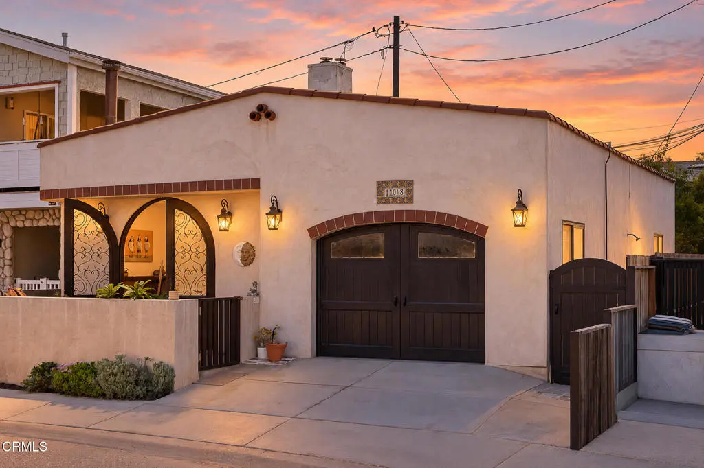 108 Eagle Rock Avenue, Oxnard, CA — listing photo 1