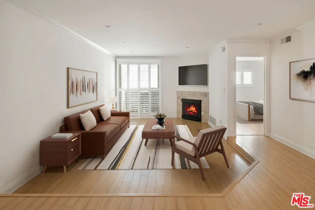 Condominium for rent at 1000 S Westgate Avenue 312, Los Angeles, CA featuring 1 bed and 2 baths
